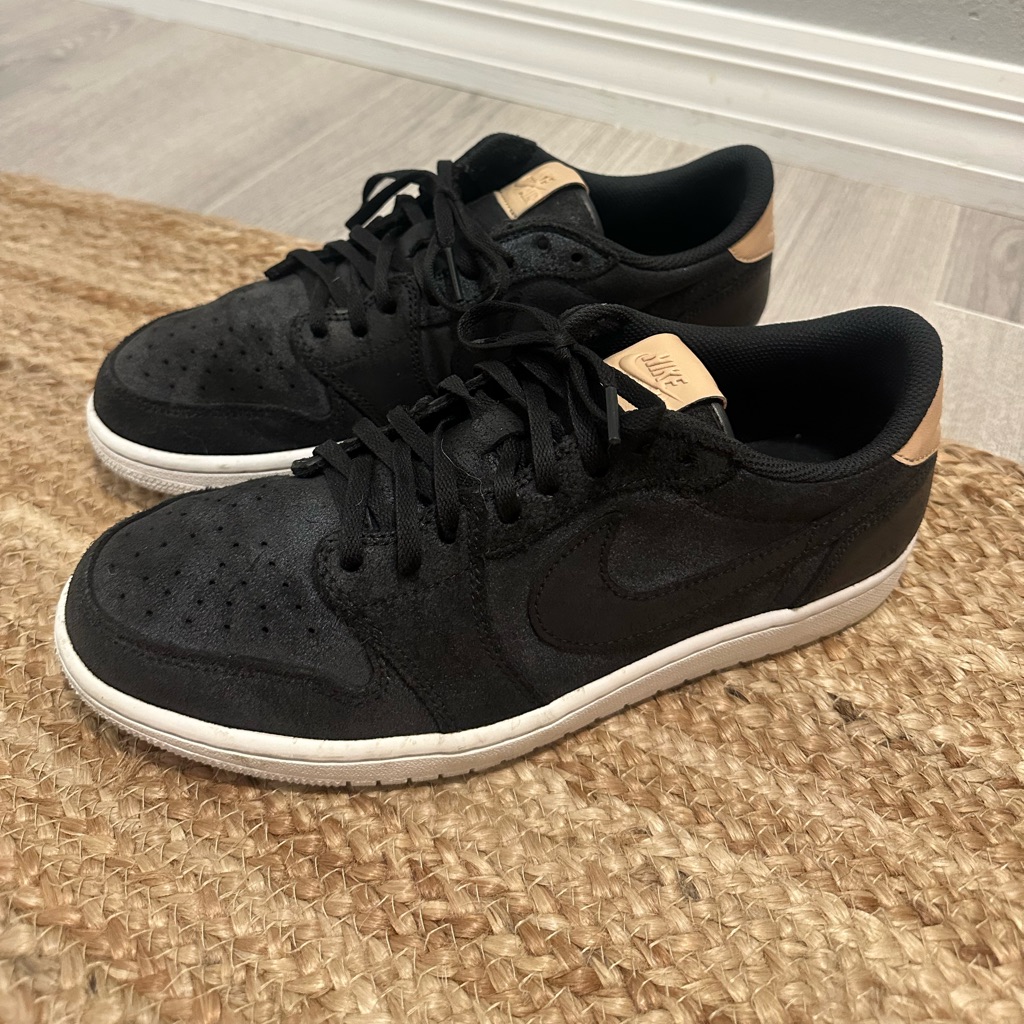 Air Jordan 1 Low